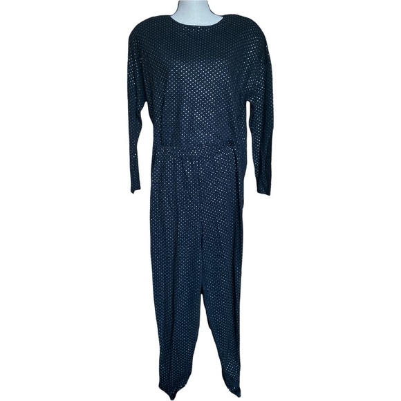 Vintage 1980s embellish with silver white sequins in black fabric in size Medium - Picture 4 of 14